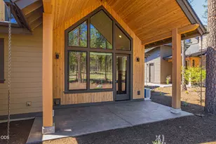 56449 Elk Run Dr, Bend, OR 97707 - Photo 36