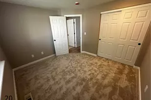 242 NW 25th St, Redmond, OR 97756 - Photo 20