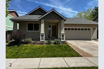 242 NW 25th Street, Redmond, OR 97756 - Photo 2