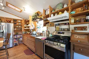 1135 E Fork Rd, Williams, OR 97544 - Photo 12