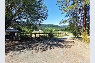 1135 E Fork Road, Williams, OR 97544 - Photo 48