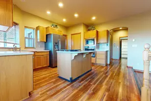 10300 SW Nicole Dr, Powell Butte, OR 97753 - Photo 16