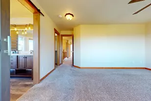 10300 SW Nicole Dr, Powell Butte, OR 97753 - Photo 36