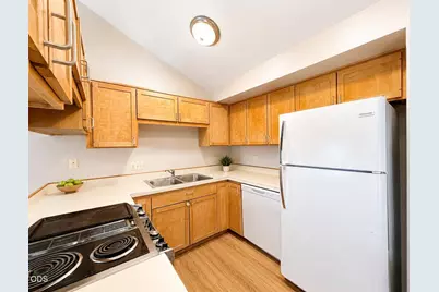 1952 NE Otelah Place, Bend, OR 97701 - Photo 6