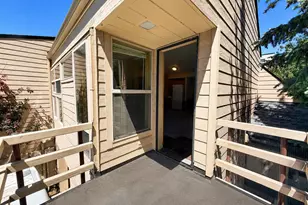 1952 NE Otelah Pl, Bend, OR 97701 - Photo 20