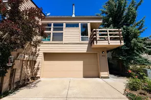 1952 NE Otelah Pl, Bend, OR 97701 - Photo 24
