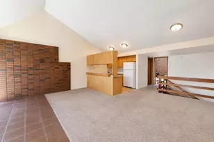 1952 NE Otelah Pl, Bend, OR 97701 - Photo 8