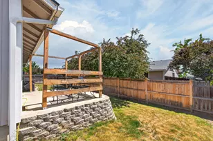 316 Geneva St, Culver, OR 97734 - Photo 4