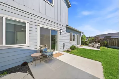 4722 SW Zenith Avenue, Redmond, OR 97756 - Photo 40
