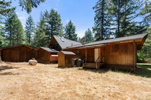 140 Bonanza Dr, Selma, OR 97538 - Photo 40