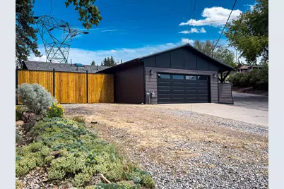 2211 California Avenue, Klamath Falls, OR 97601 - Photo 2