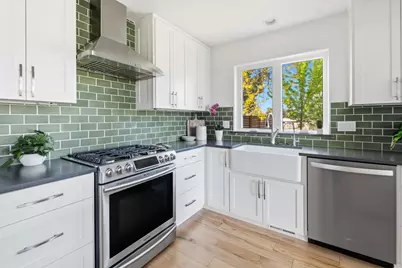 20123 Elder Lane, Bend, OR 97703 - Photo 8