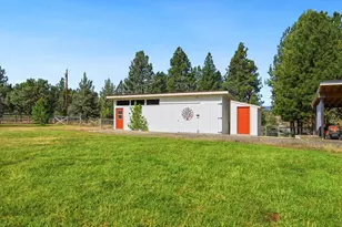 20123 Elder Ln, Bend, OR 97703 - Photo 42