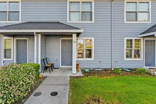 450 Midway Rd, Medford, OR 97501 - Photo 1