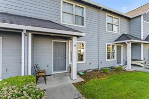 450 Midway Rd, Medford, OR 97501 - Photo 2
