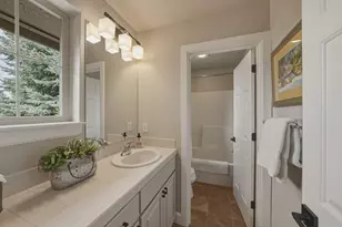 19288 Goose Creek Ct, Bend, OR 97702 - Photo 22