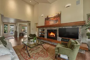 19288 Goose Creek Ct, Bend, OR 97702 - Photo 4