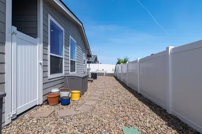 333 Mountain View Drive #80, Talent, OR 97540 - Photo 24