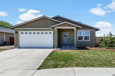 647 Liberty Drive, Metolius, OR 97741 - Photo 1