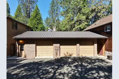 223 Indian Creek Lane, Shady Cove, OR 97539 - Photo 4