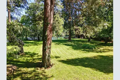 223 Indian Creek Lane, Shady Cove, OR 97539 - Photo 10