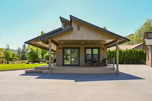 2546 Fisher Rd, Roseburg, OR 97471 - Photo 36