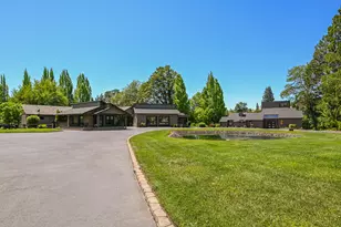 2546 Fisher Rd, Roseburg, OR 97471 - Photo 34