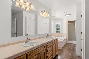 13500 E Evans Creek Rd, Rogue River, OR 97537 - Photo 52