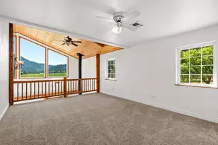 13500 E Evans Creek Rd, Rogue River, OR 97537 - Photo 42