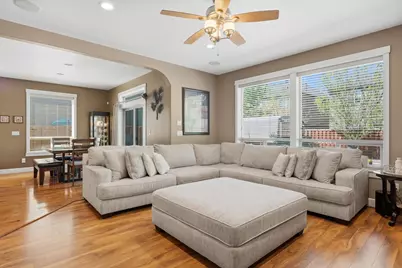 61235 Splendor, Bend, OR 97702 - Photo 36