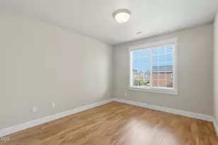 61235 Splendor, Bend, OR 97702 - Photo 26