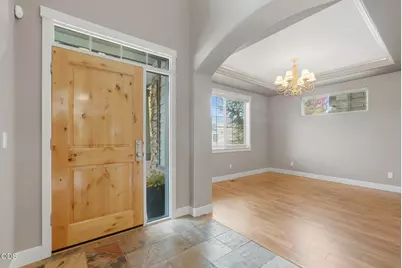 61235 Splendor, Bend, OR 97702 - Photo 6