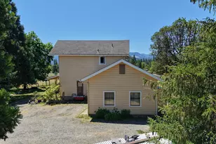 335 Sheraton Dr, Williams, OR 97544 - Photo 48
