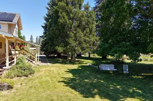 335 Sheraton Dr, Williams, OR 97544 - Photo 46