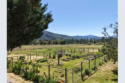 335 Sheraton Drive, Williams, OR 97544 - Photo 2