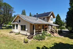 335 Sheraton Dr, Williams, OR 97544 - Photo 16