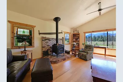 335 Sheraton Drive, Williams, OR 97544 - Photo 24