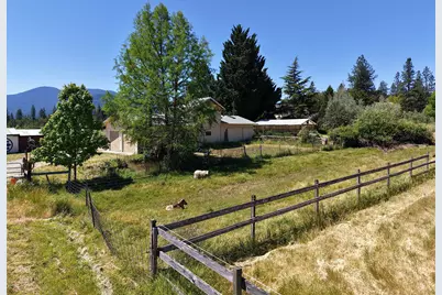 335 Sheraton Drive, Williams, OR 97544 - Photo 14