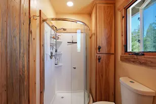 335 Sheraton Dr, Williams, OR 97544 - Photo 42