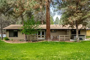 61346 Robin Hood Ln, Bend, OR 97702 - Photo 32