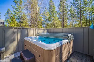 57742 Wallowa Ln, Sunriver, OR 97707 - Photo 38