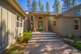 57742 Wallowa Ln, Sunriver, OR 97707 - Photo 4