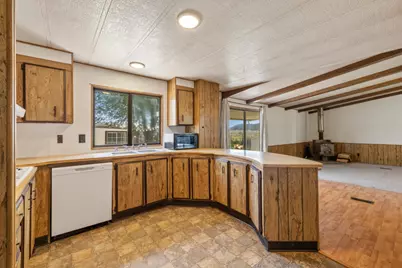 31410 Union Street, Bonanza, OR 97623 - Photo 8