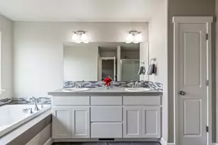 1256 NW Golf Course Dr, Madras, OR 97741 - Photo 26