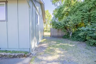 2087 Upper River, Grants Pass, OR 97526 - Photo 30