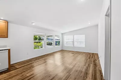 8401 Old Stage Road #UNIT 16, Central Point, OR 97502 - Photo 12