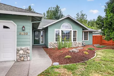 3533 Alderwood Drive, Medford, OR 97504 - Photo 2