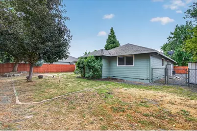 3533 Alderwood Drive, Medford, OR 97504 - Photo 18