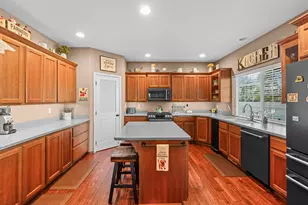 1914 Old Military Rd, Medford, OR 97502 - Photo 14