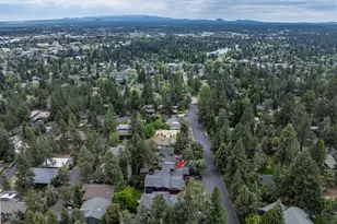 2216 NW 6th St, Bend, OR 97703 - Photo 48